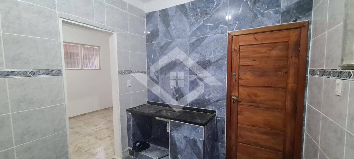 Casa à venda com 3 quartos, 80m² - Foto 10