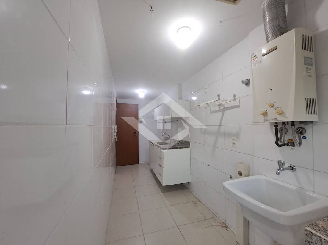 Apartamento à venda com 2 quartos, 60m² - Foto 9