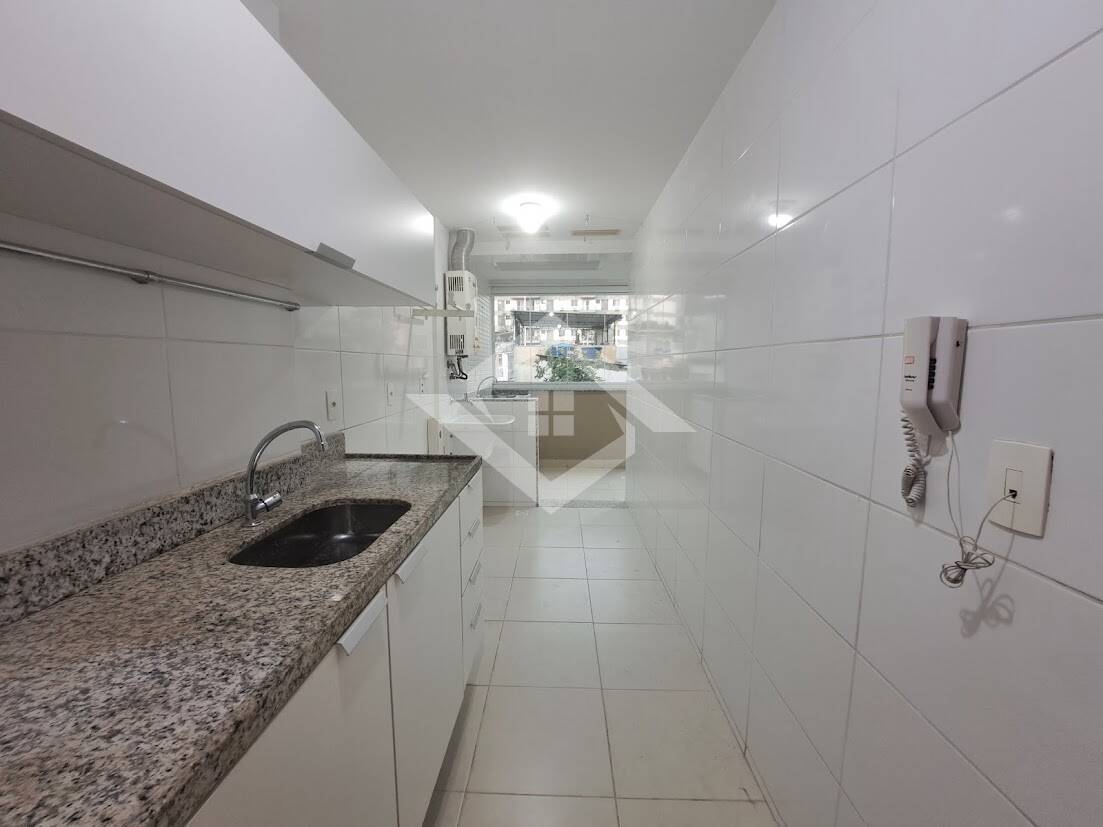 Apartamento à venda com 2 quartos, 60m² - Foto 10