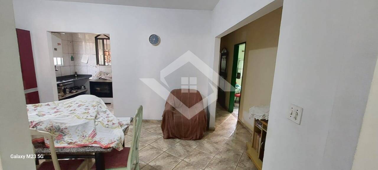 Casa à venda com 3 quartos, 180m² - Foto 12