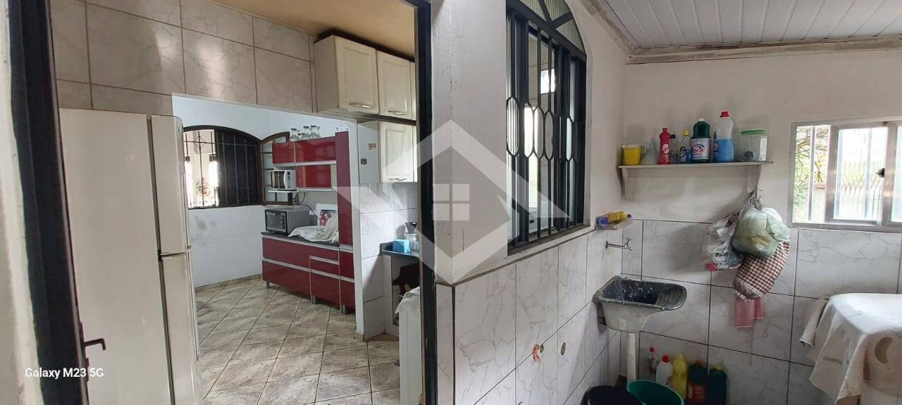 Casa à venda com 3 quartos, 180m² - Foto 20