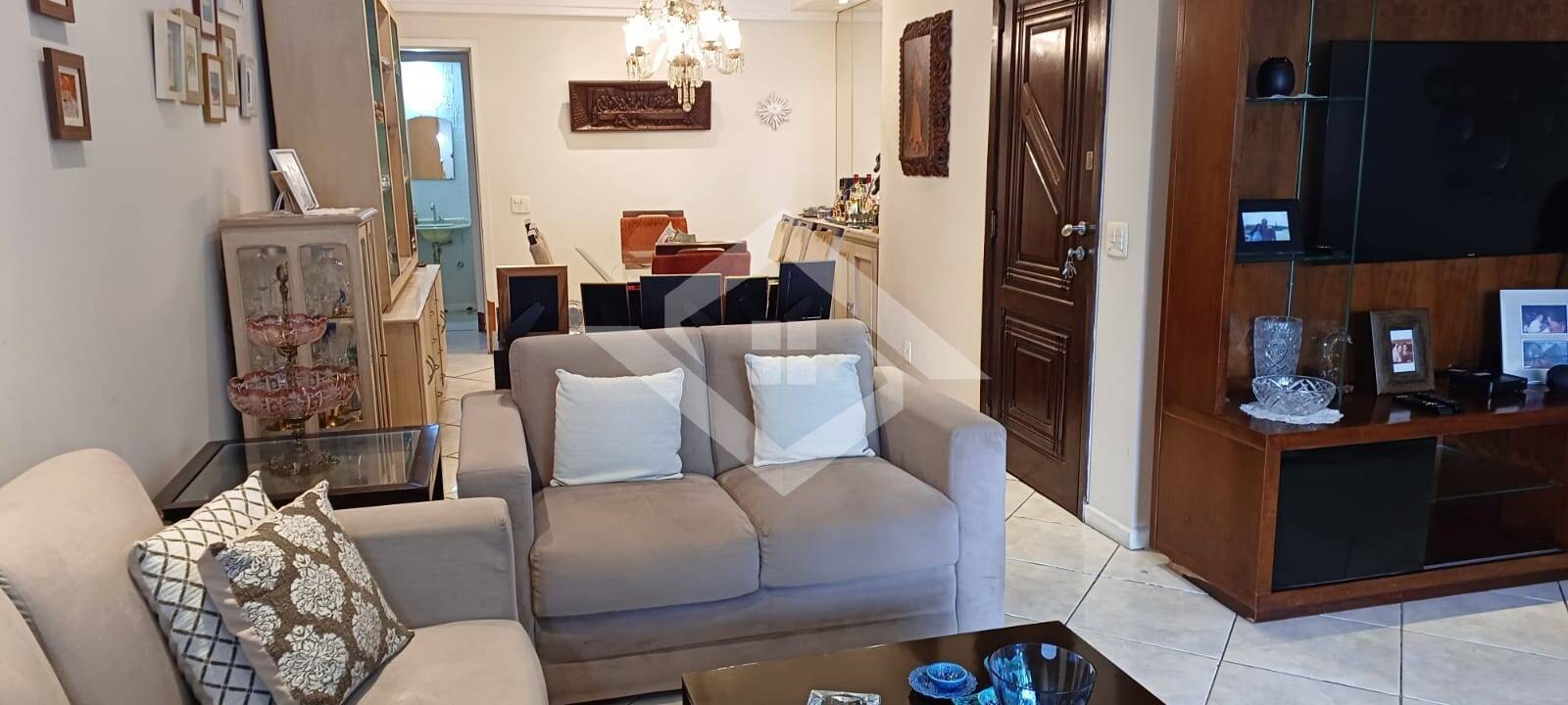 Apartamento à venda com 3 quartos, 158m² - Foto 5