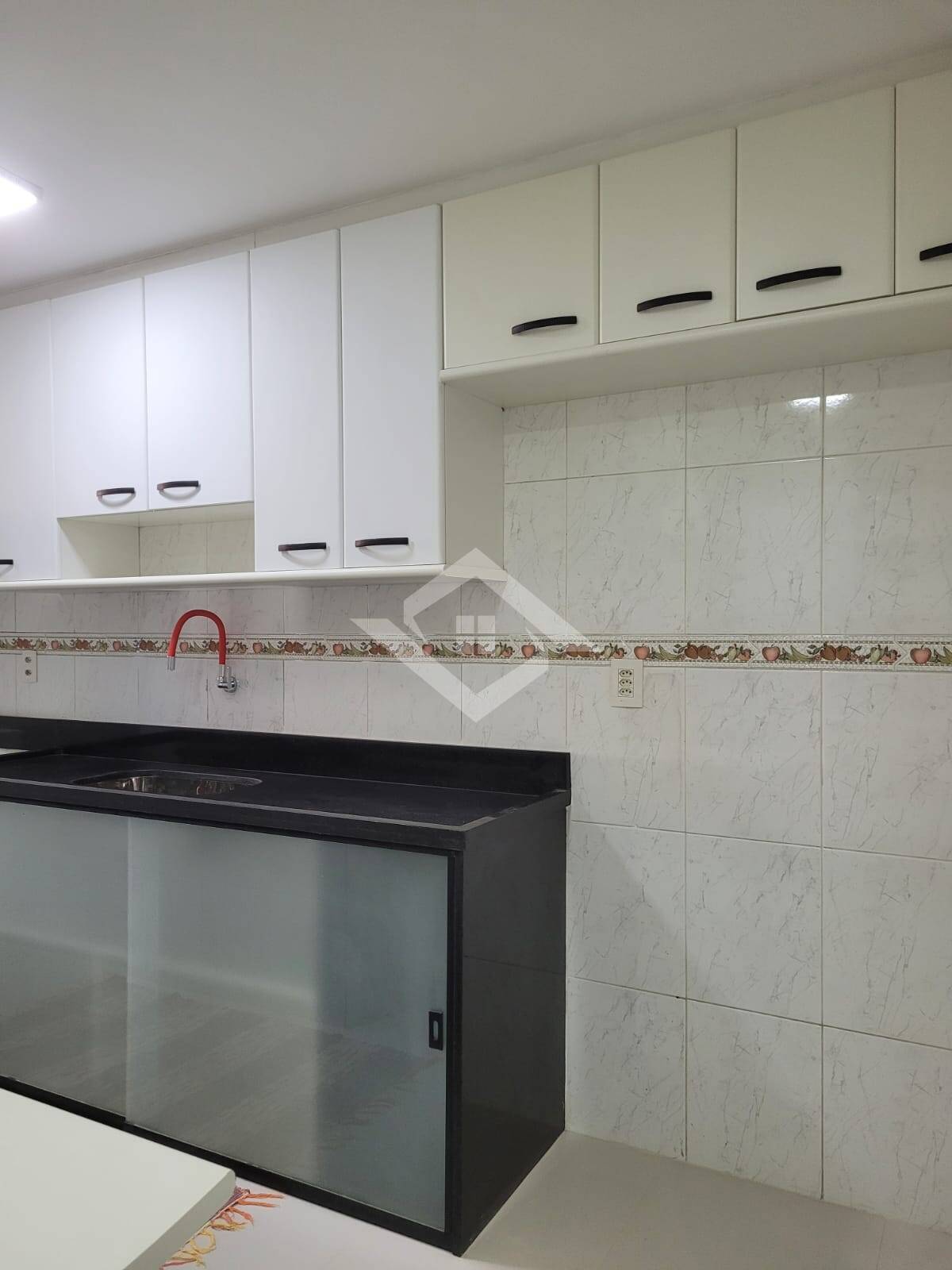 Apartamento para alugar com 3 quartos, 130m² - Foto 7