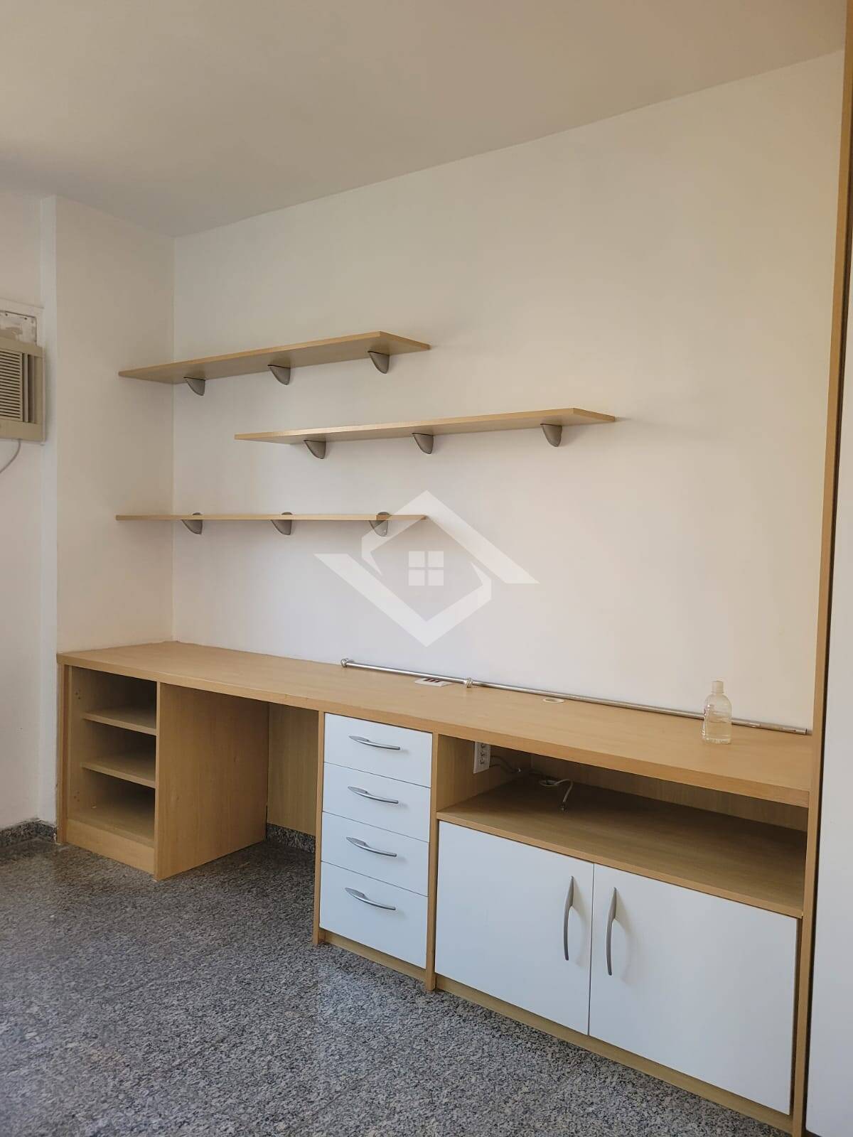 Apartamento para alugar com 3 quartos, 130m² - Foto 23