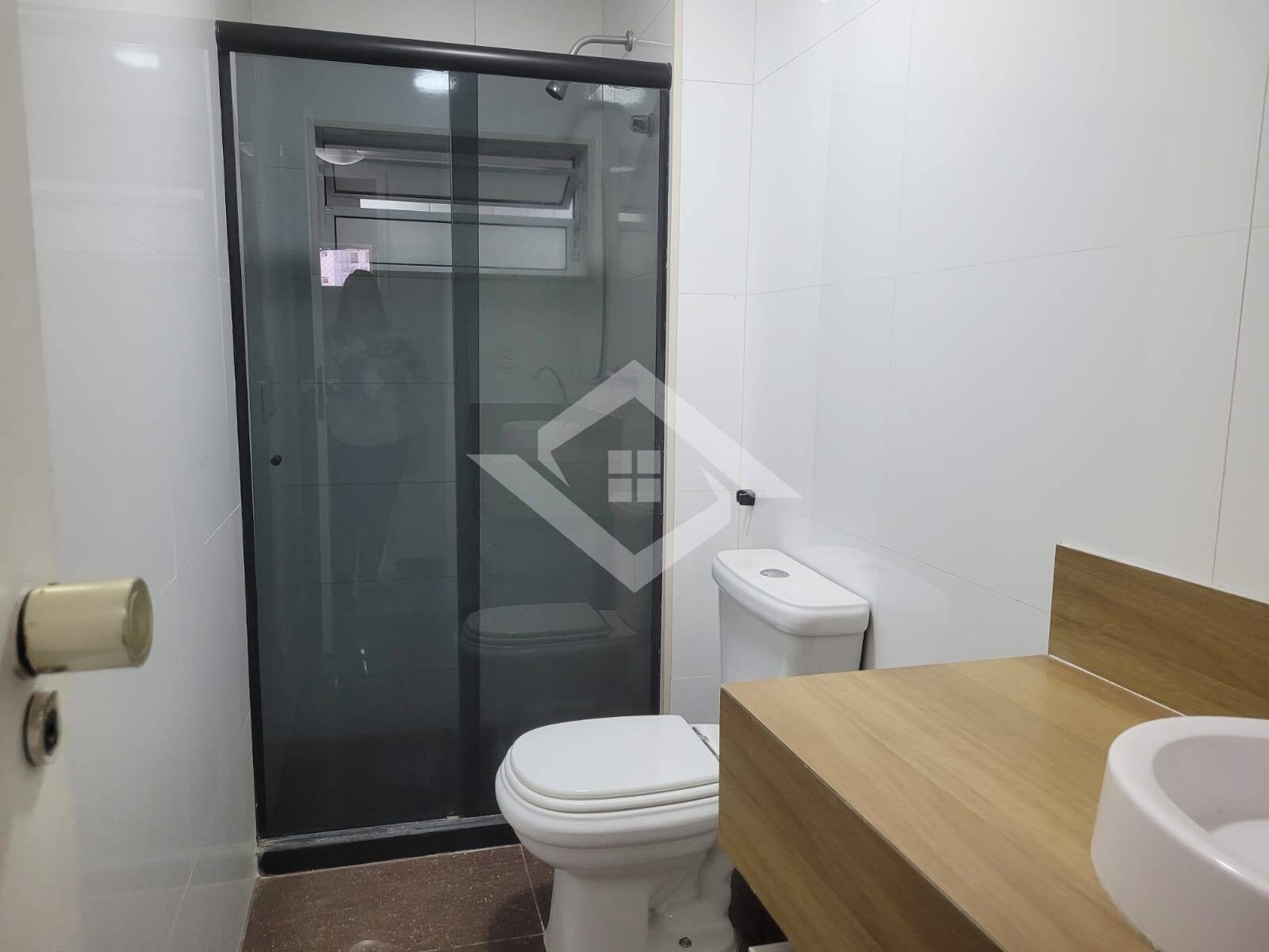 Apartamento para alugar com 3 quartos, 130m² - Foto 29