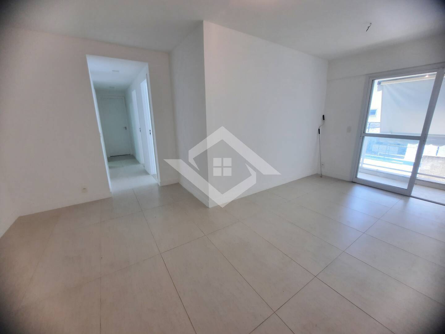 Apartamento à venda com 3 quartos, 101m² - Foto 6