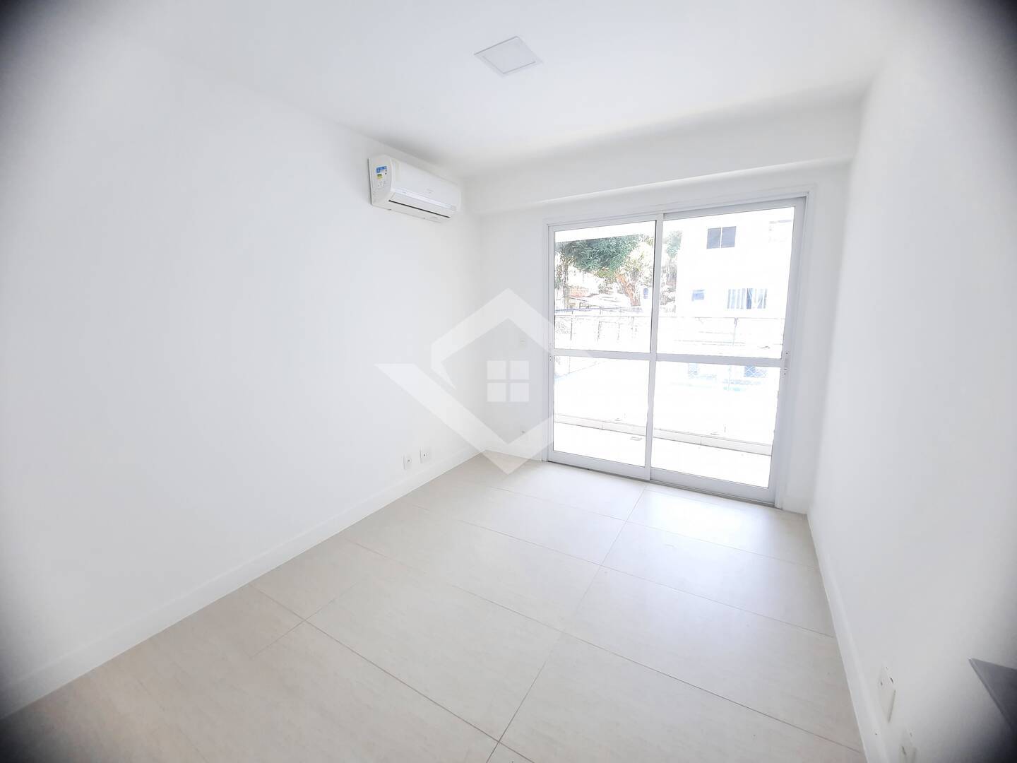 Apartamento à venda com 3 quartos, 101m² - Foto 10