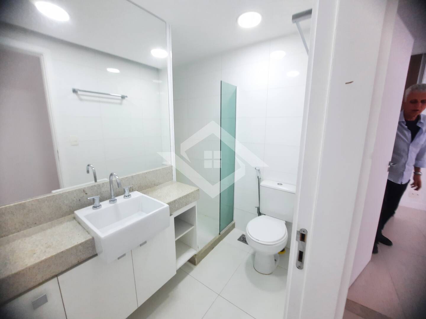 Apartamento à venda com 3 quartos, 101m² - Foto 13