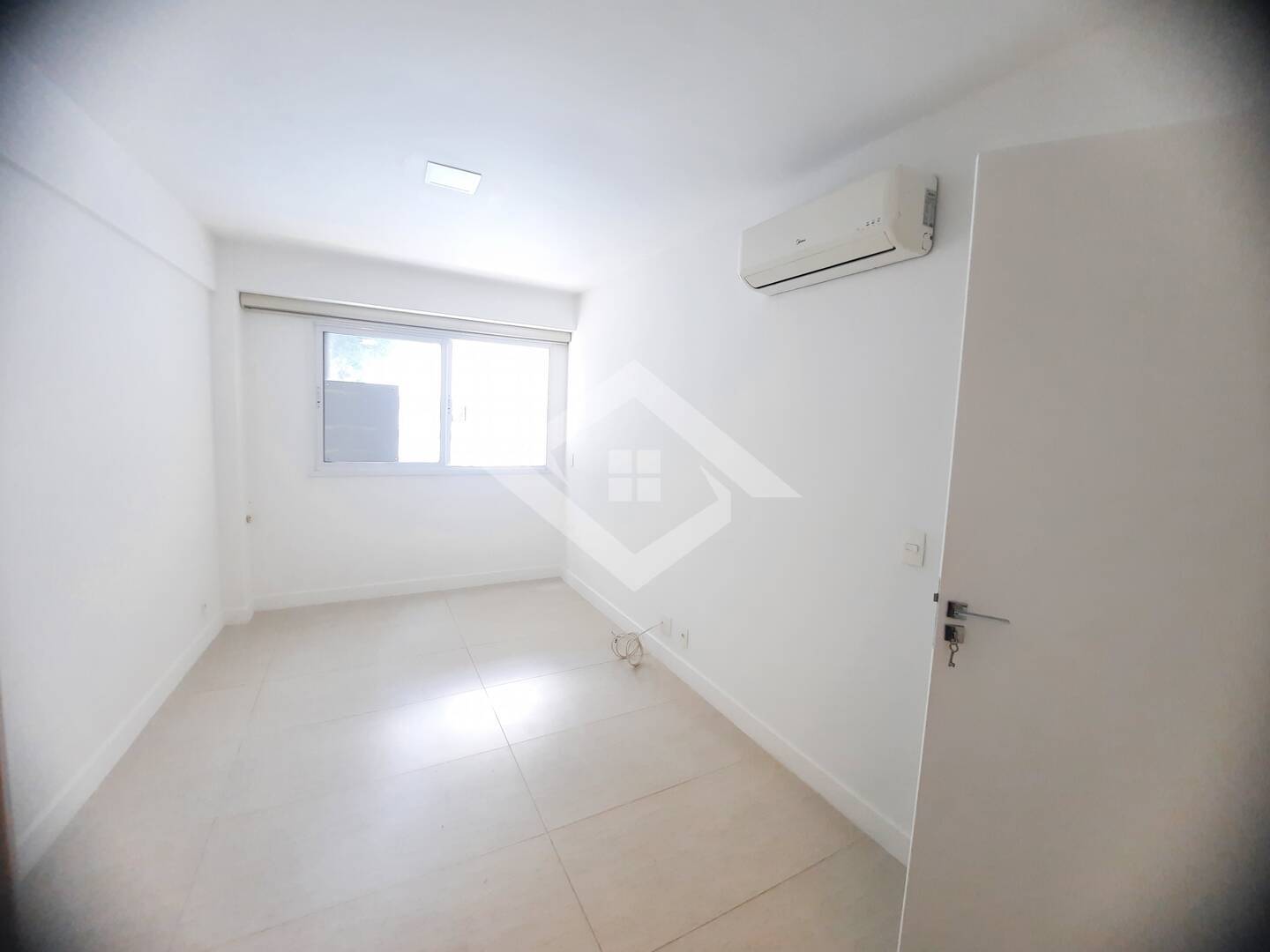 Apartamento à venda com 3 quartos, 101m² - Foto 17