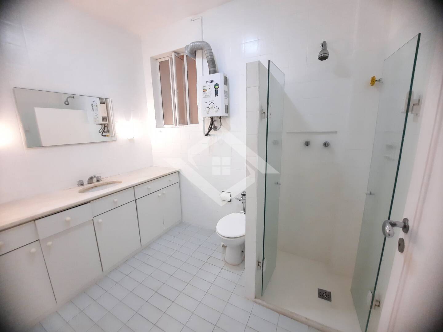 Apartamento à venda com 4 quartos, 270m² - Foto 16