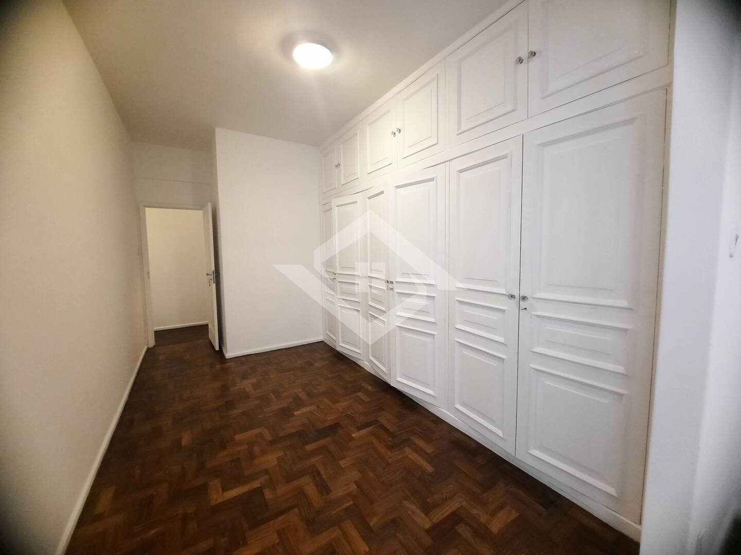 Apartamento à venda com 4 quartos, 270m² - Foto 32