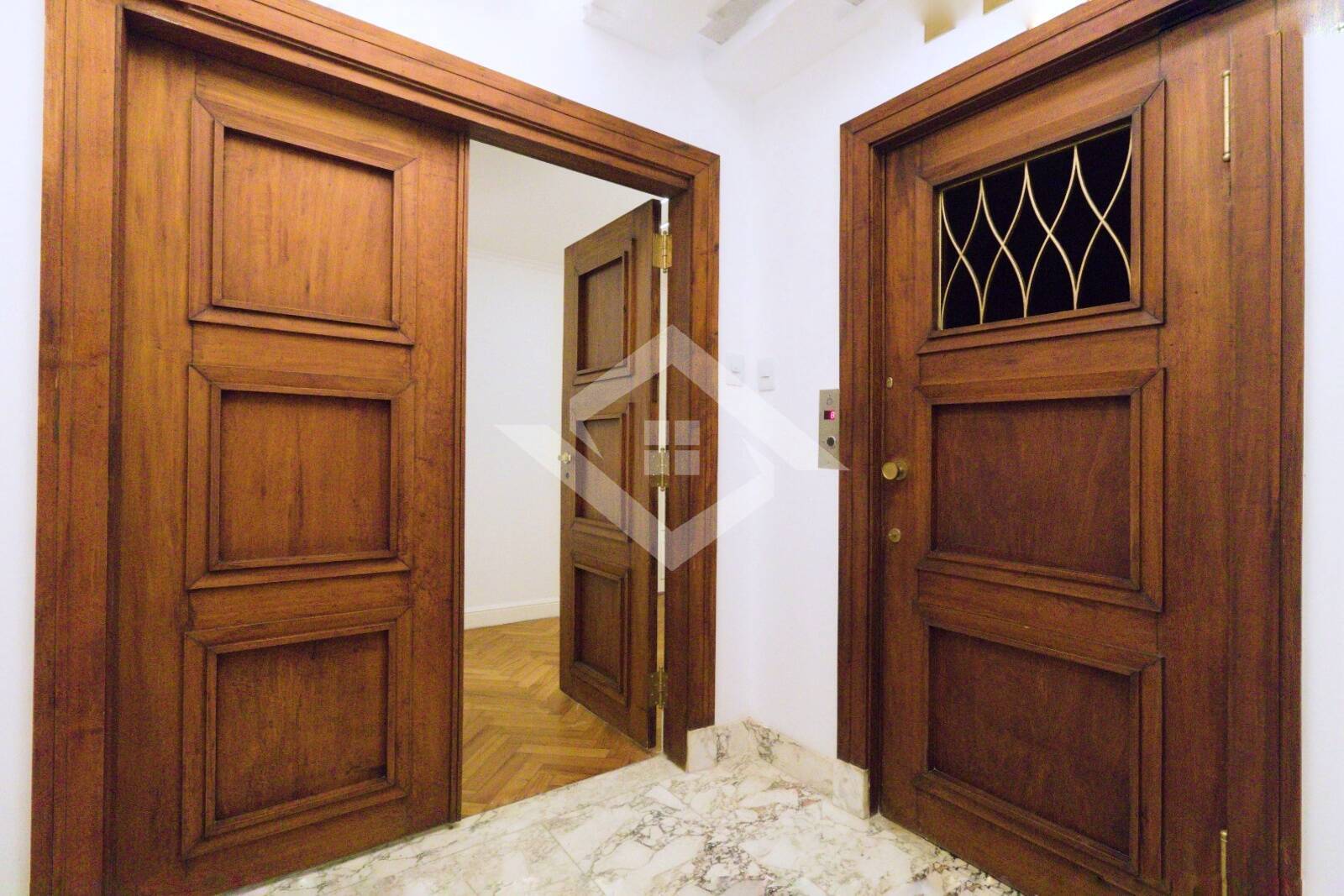 Apartamento à venda com 4 quartos, 320m² - Foto 16