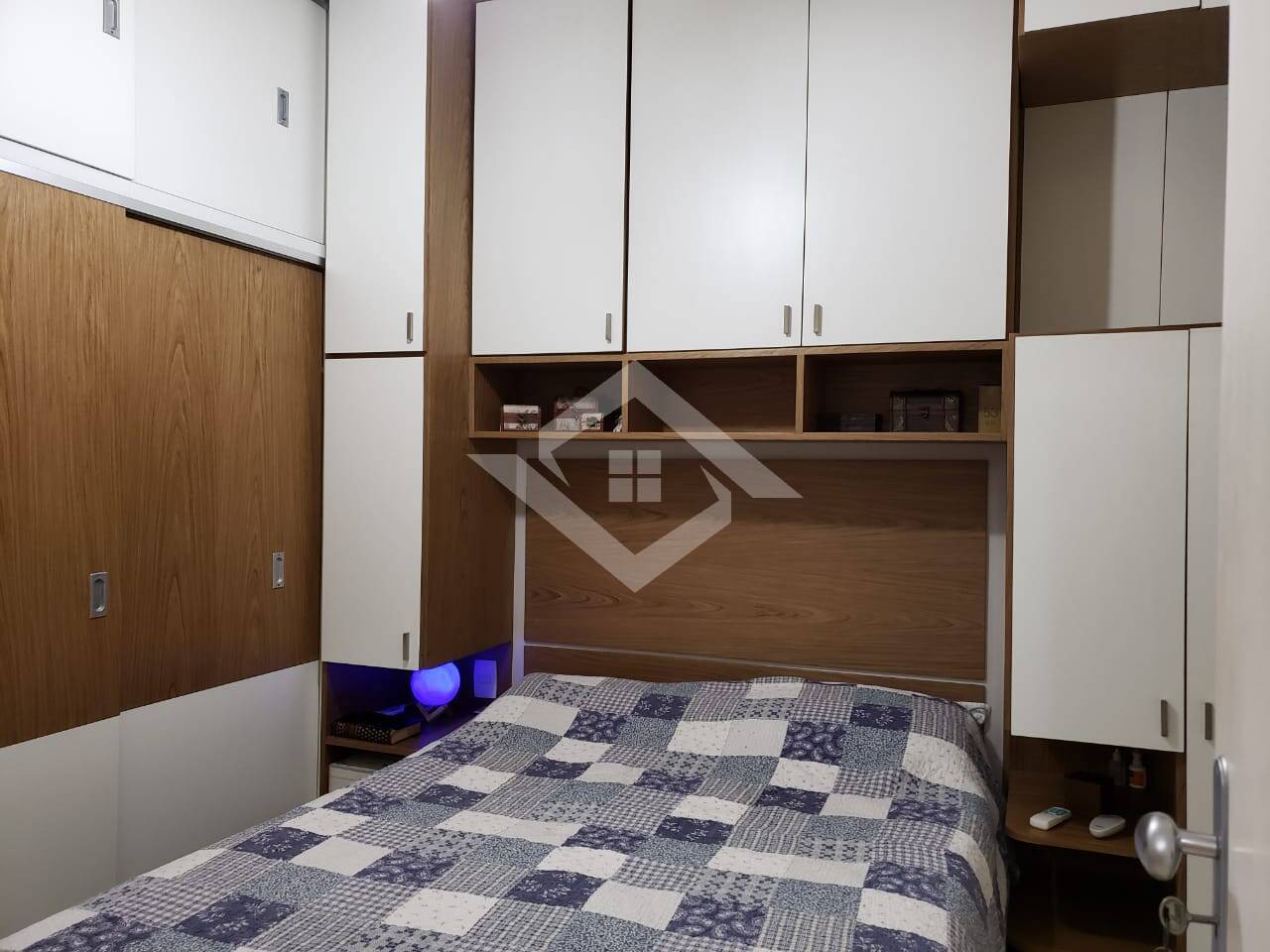 Apartamento à venda com 2 quartos, 55m² - Foto 24