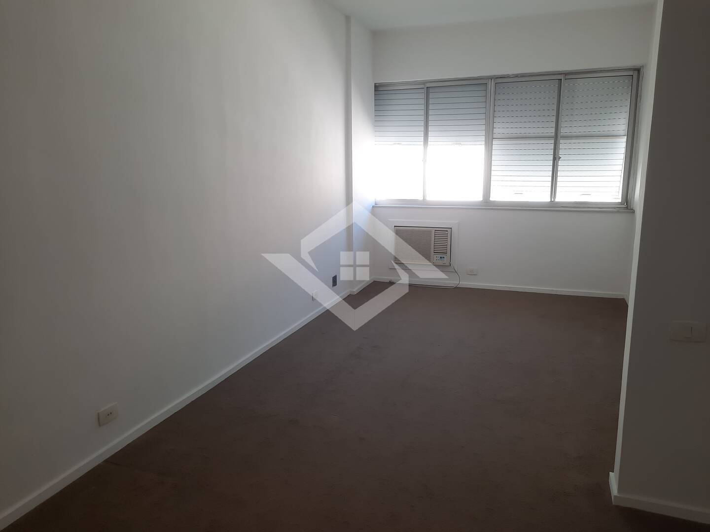 Apartamento à venda com 3 quartos, 120m² - Foto 9