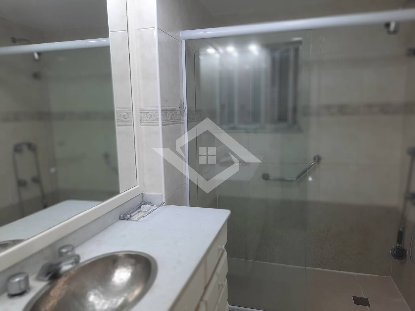 Apartamento à venda com 3 quartos, 120m² - Foto 23