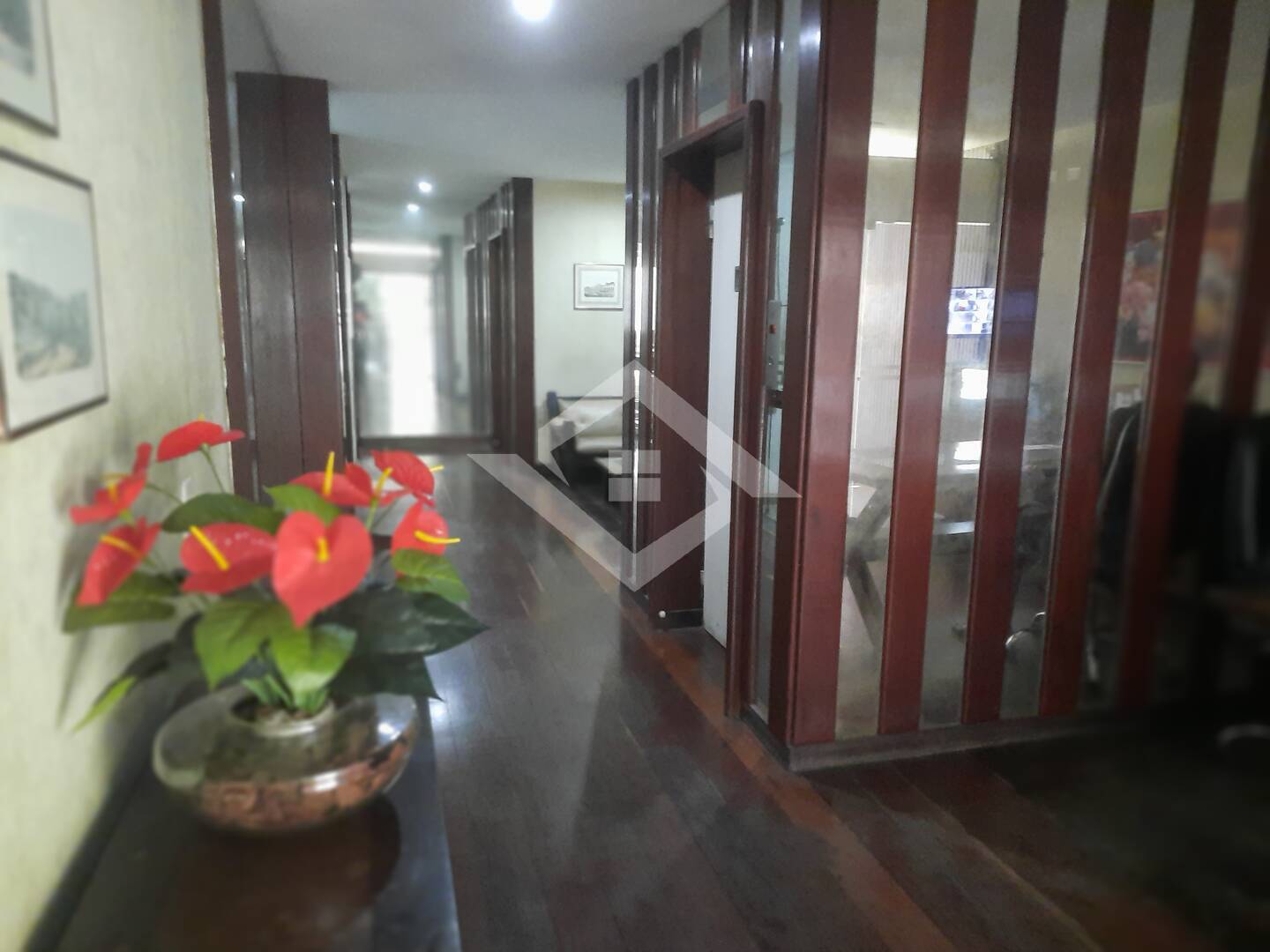 Apartamento à venda com 3 quartos, 120m² - Foto 4