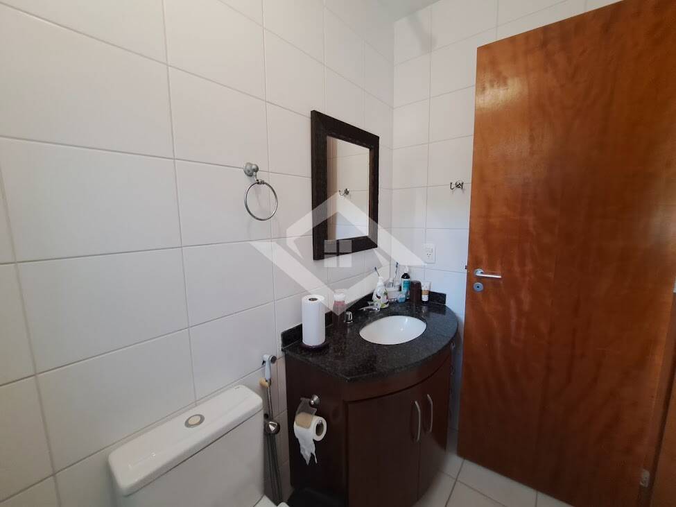 Casa à venda com 4 quartos, 300m² - Foto 17