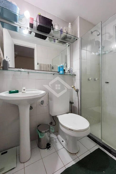 Apartamento à venda com 3 quartos, 70m² - Foto 4