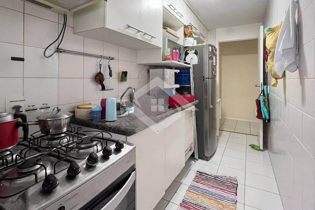 Apartamento à venda com 3 quartos, 70m² - Foto 5