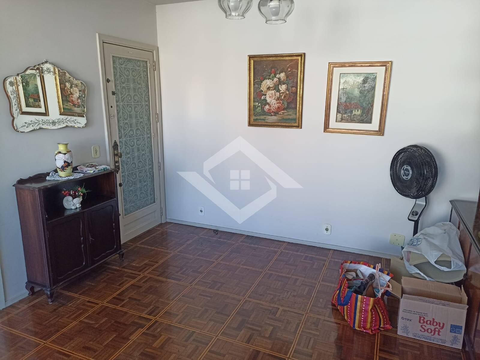 Apartamento à venda com 3 quartos, 100m² - Foto 2