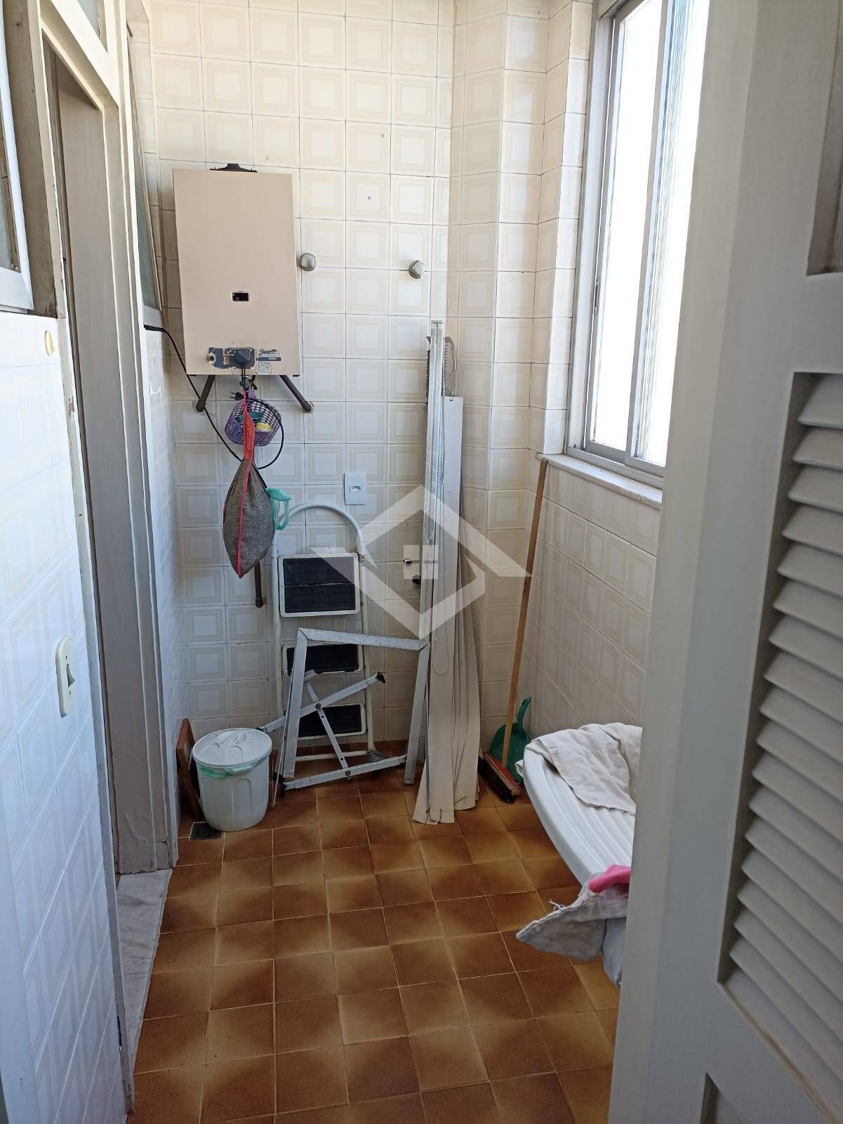 Apartamento à venda com 3 quartos, 100m² - Foto 8