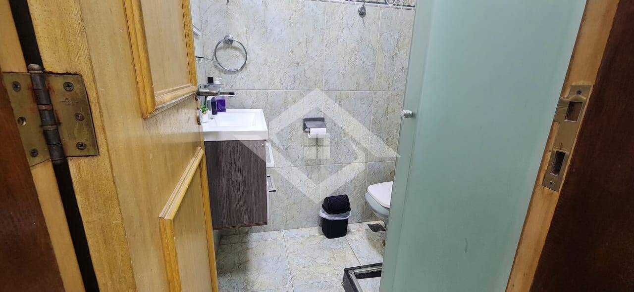 Apartamento à venda com 2 quartos, 80m² - Foto 11