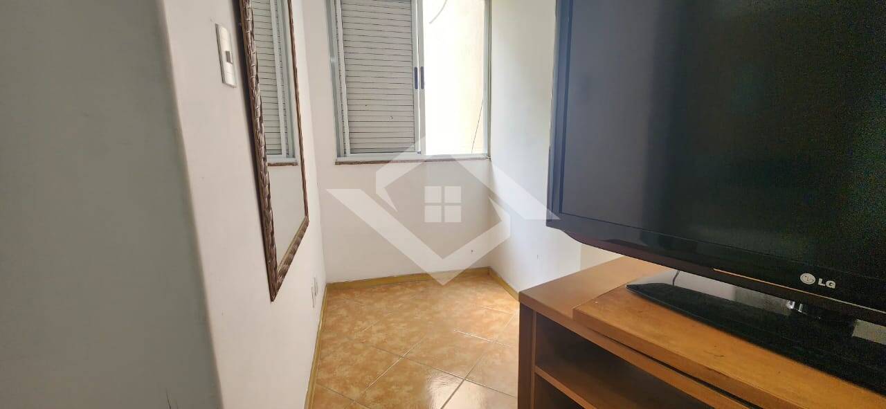 Apartamento à venda com 2 quartos, 80m² - Foto 17