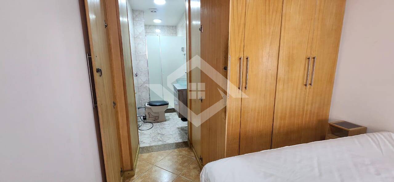 Apartamento à venda com 2 quartos, 80m² - Foto 19