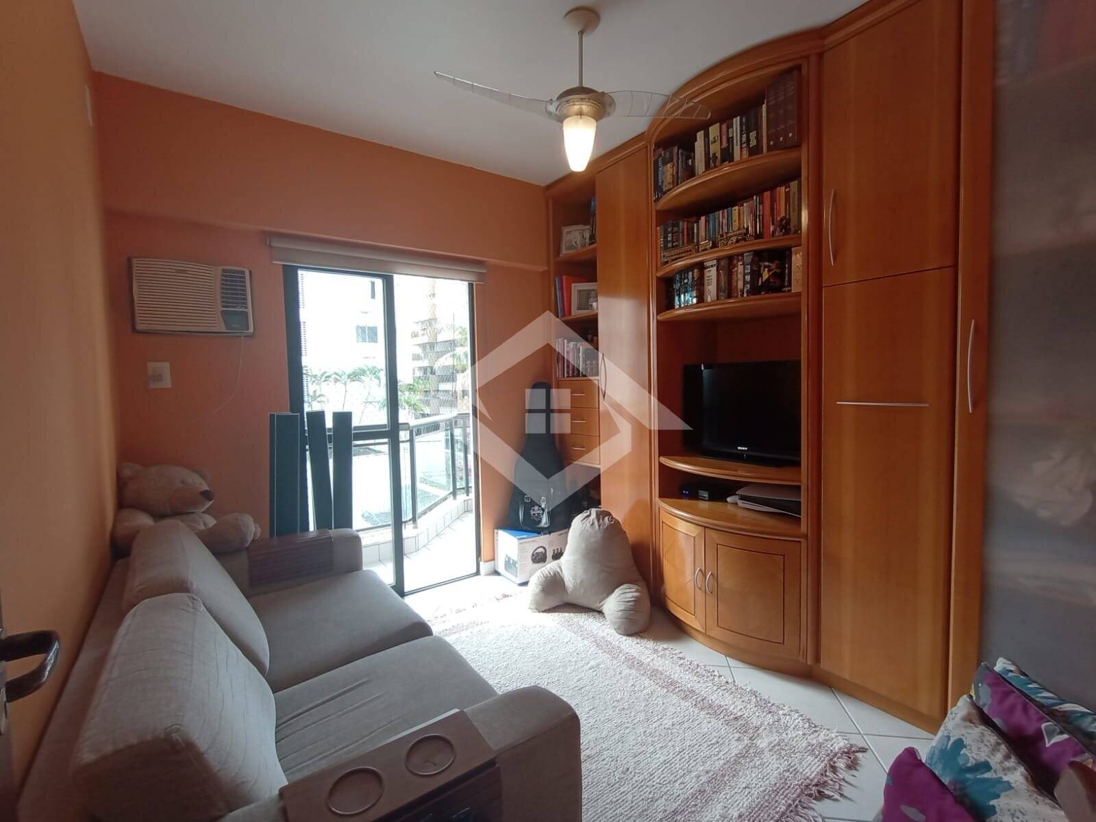 Apartamento à venda com 3 quartos, 103m² - Foto 3