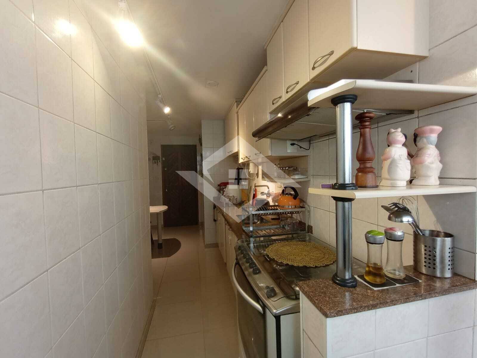 Apartamento à venda com 3 quartos, 103m² - Foto 8