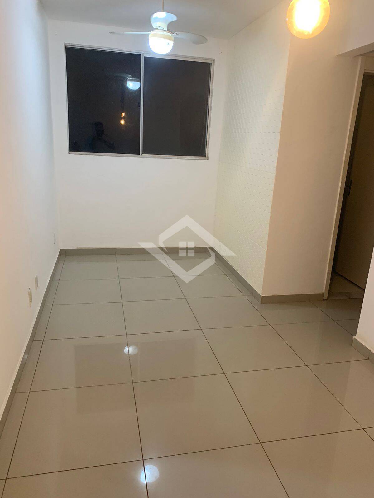 Apartamento à venda com 2 quartos, 45m² - Foto 9