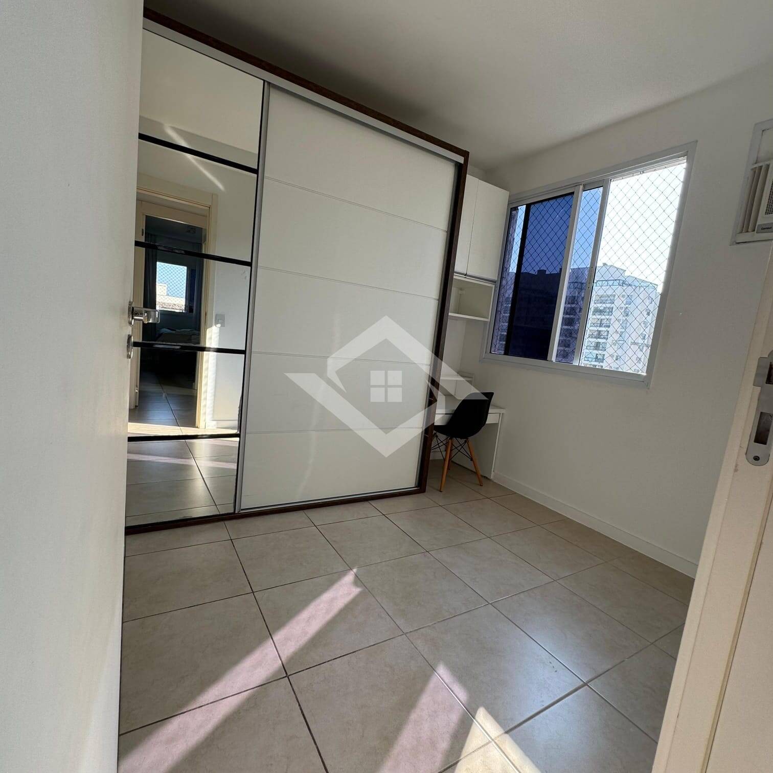 Apartamento à venda com 3 quartos, 89m² - Foto 8