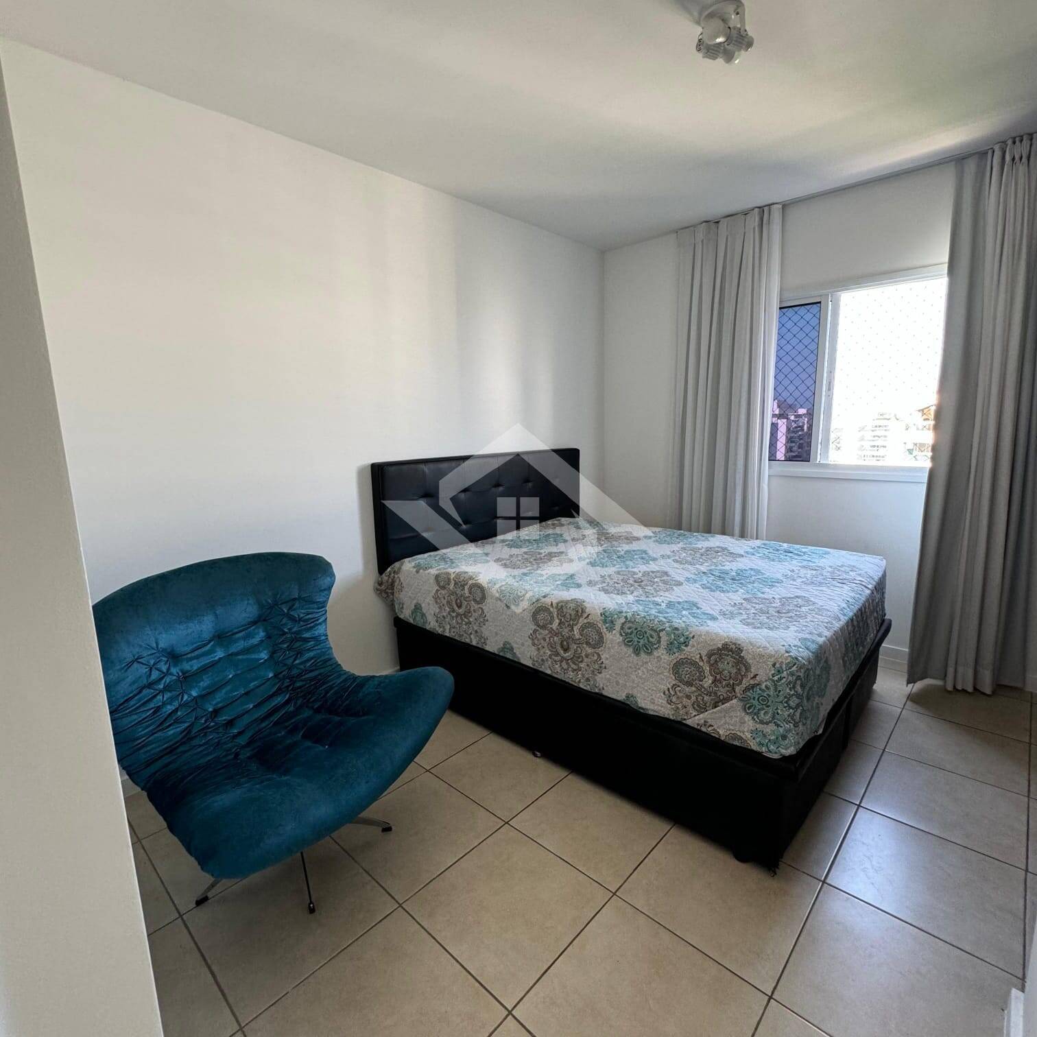 Apartamento à venda com 3 quartos, 89m² - Foto 15