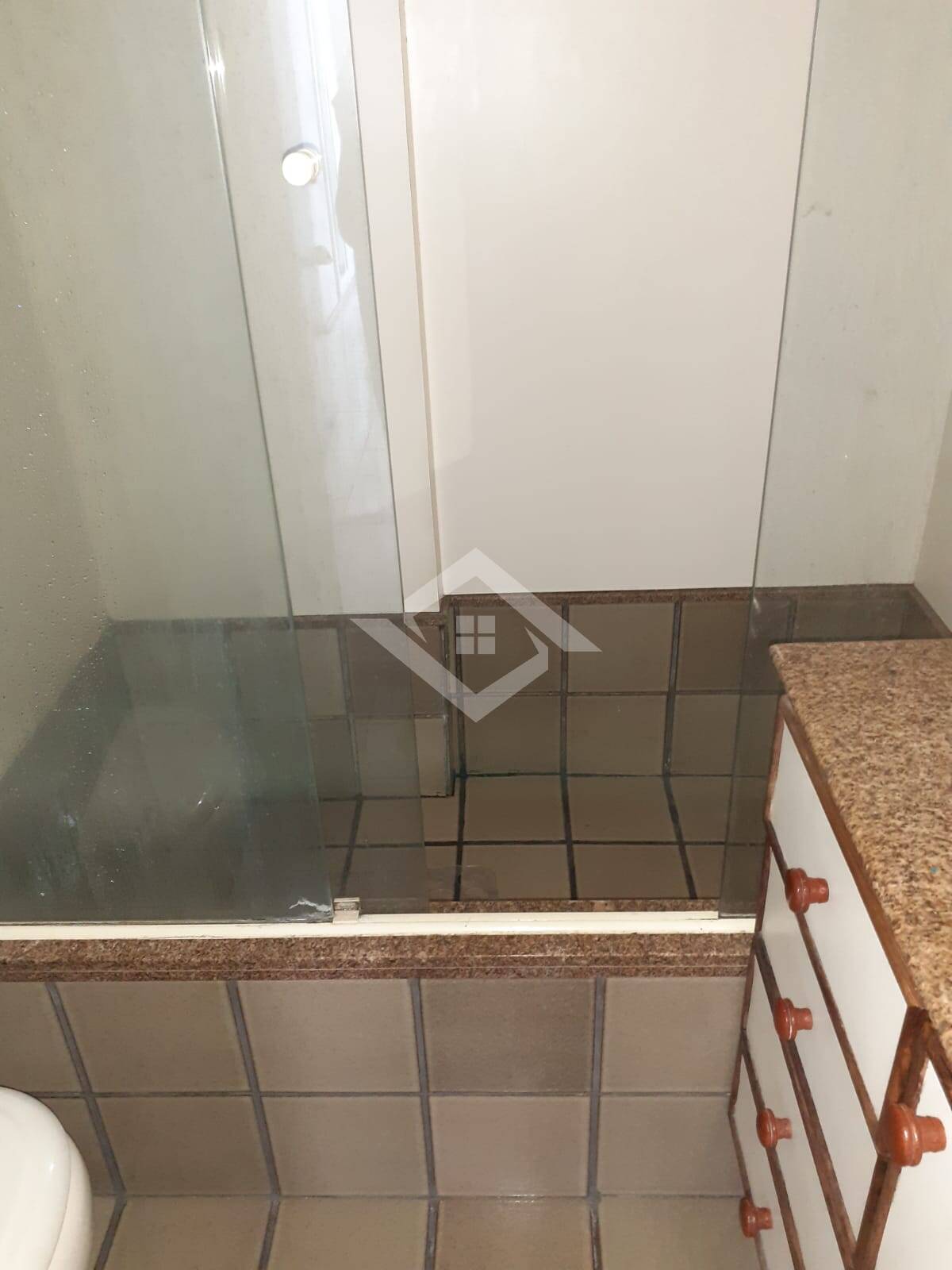 Apartamento para alugar com 4 quartos, 154m² - Foto 12