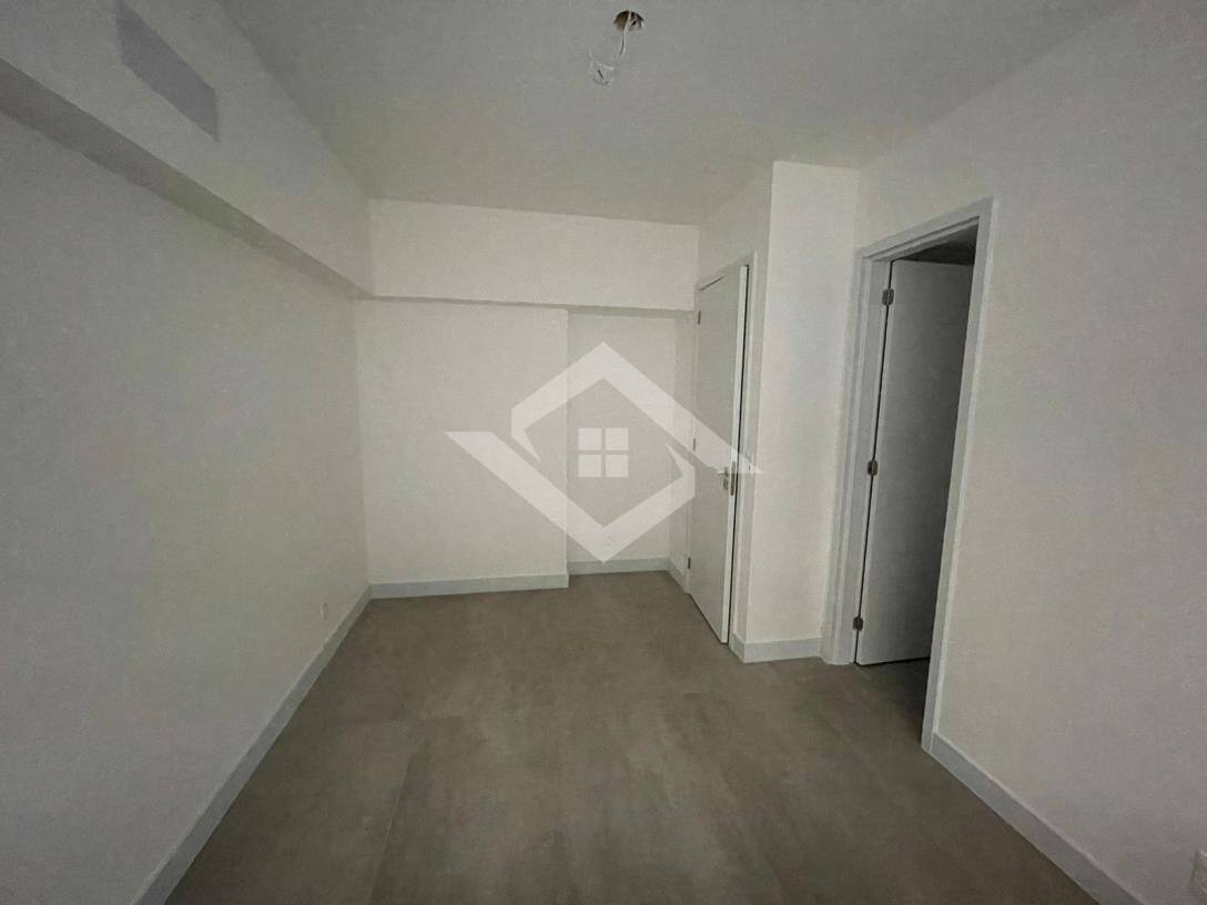 Apartamento à venda com 3 quartos, 164m² - Foto 15