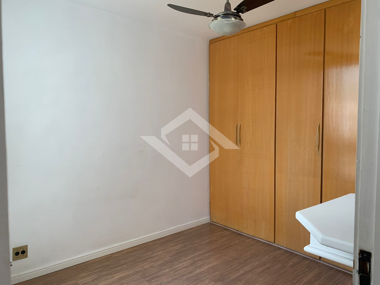 Apartamento à venda com 2 quartos, 66m² - Foto 9