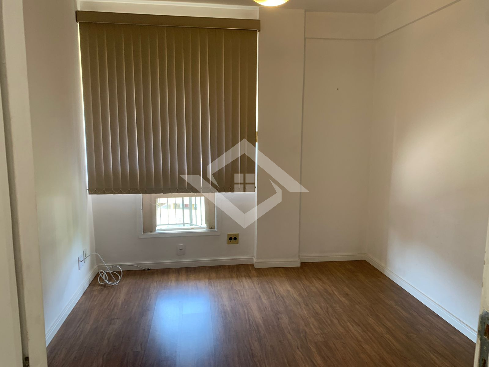 Apartamento à venda com 2 quartos, 66m² - Foto 13