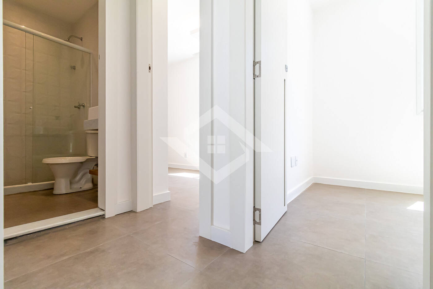 Apartamento à venda com 3 quartos, 237m² - Foto 32