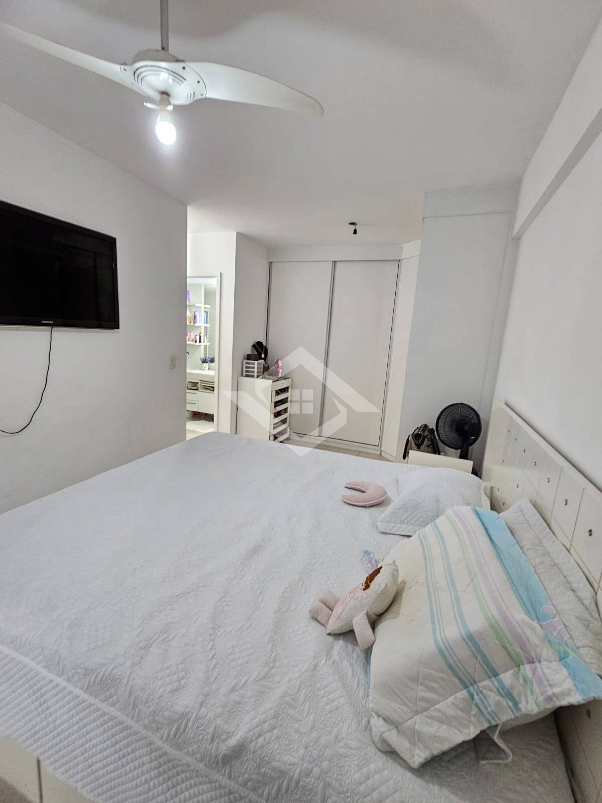 Apartamento à venda com 3 quartos, 102m² - Foto 11