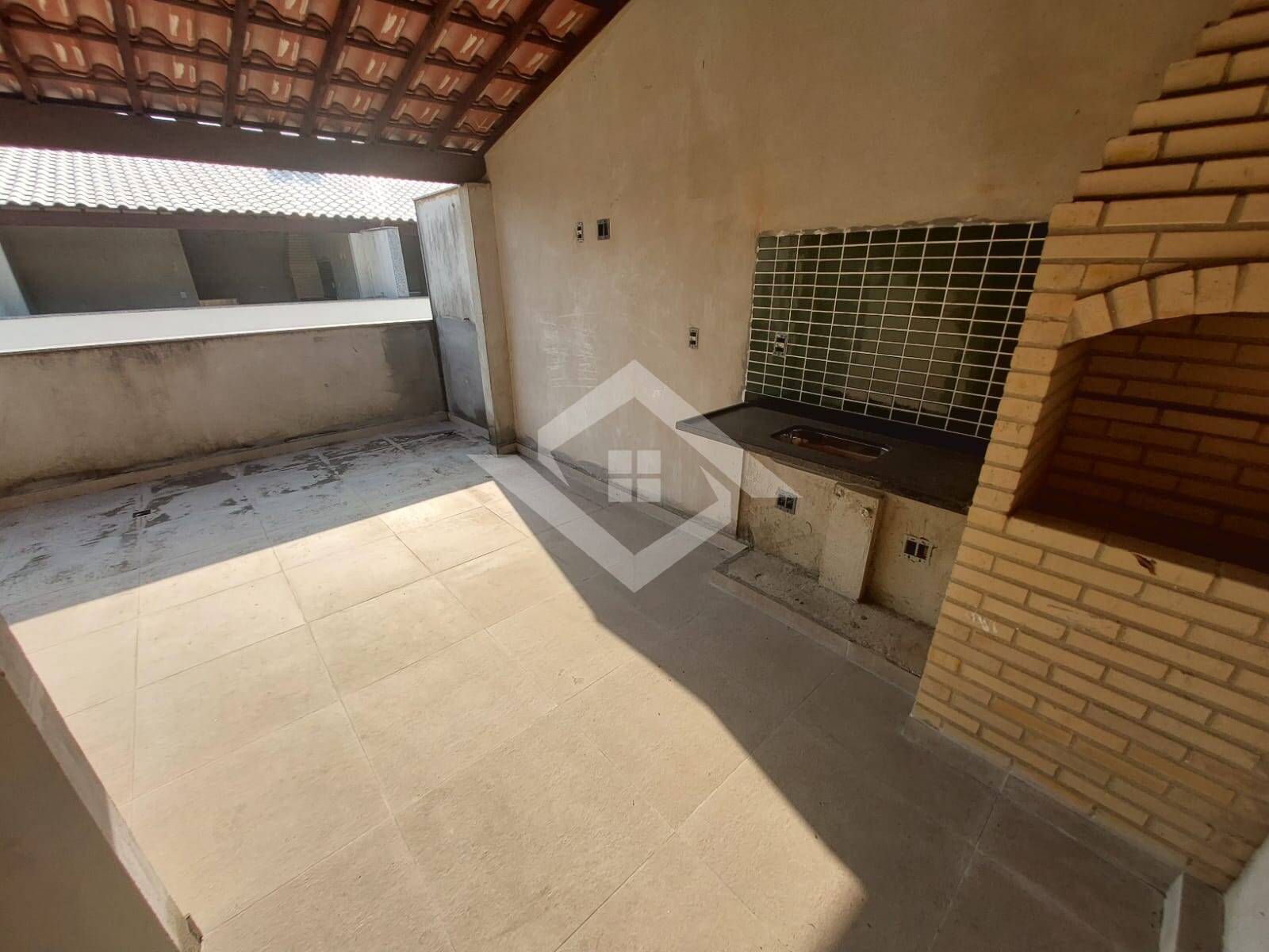 Casa à venda com 3 quartos, 100m² - Foto 3