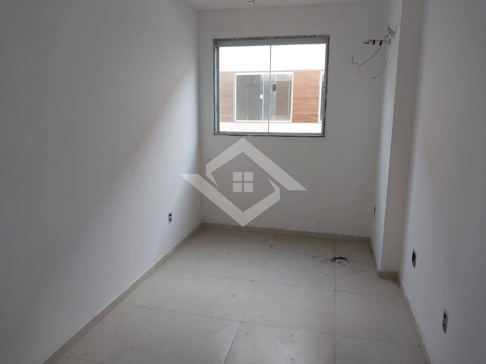 Casa à venda com 3 quartos, 100m² - Foto 6