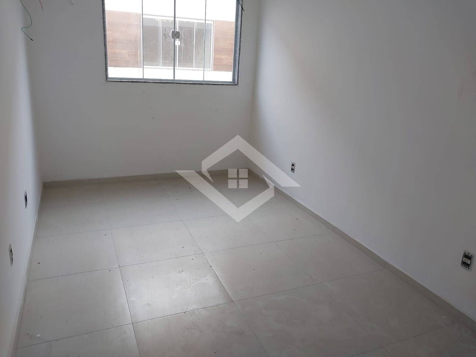 Casa à venda com 3 quartos, 100m² - Foto 9