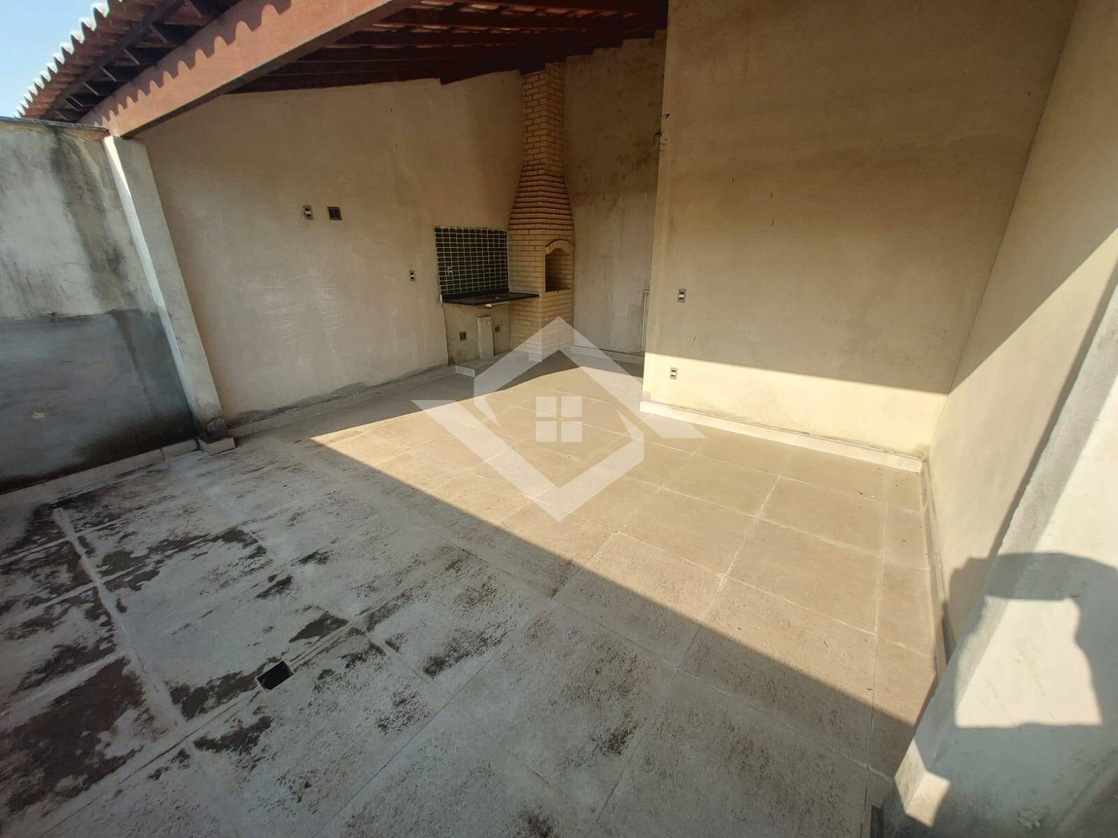 Casa à venda com 3 quartos, 100m² - Foto 14