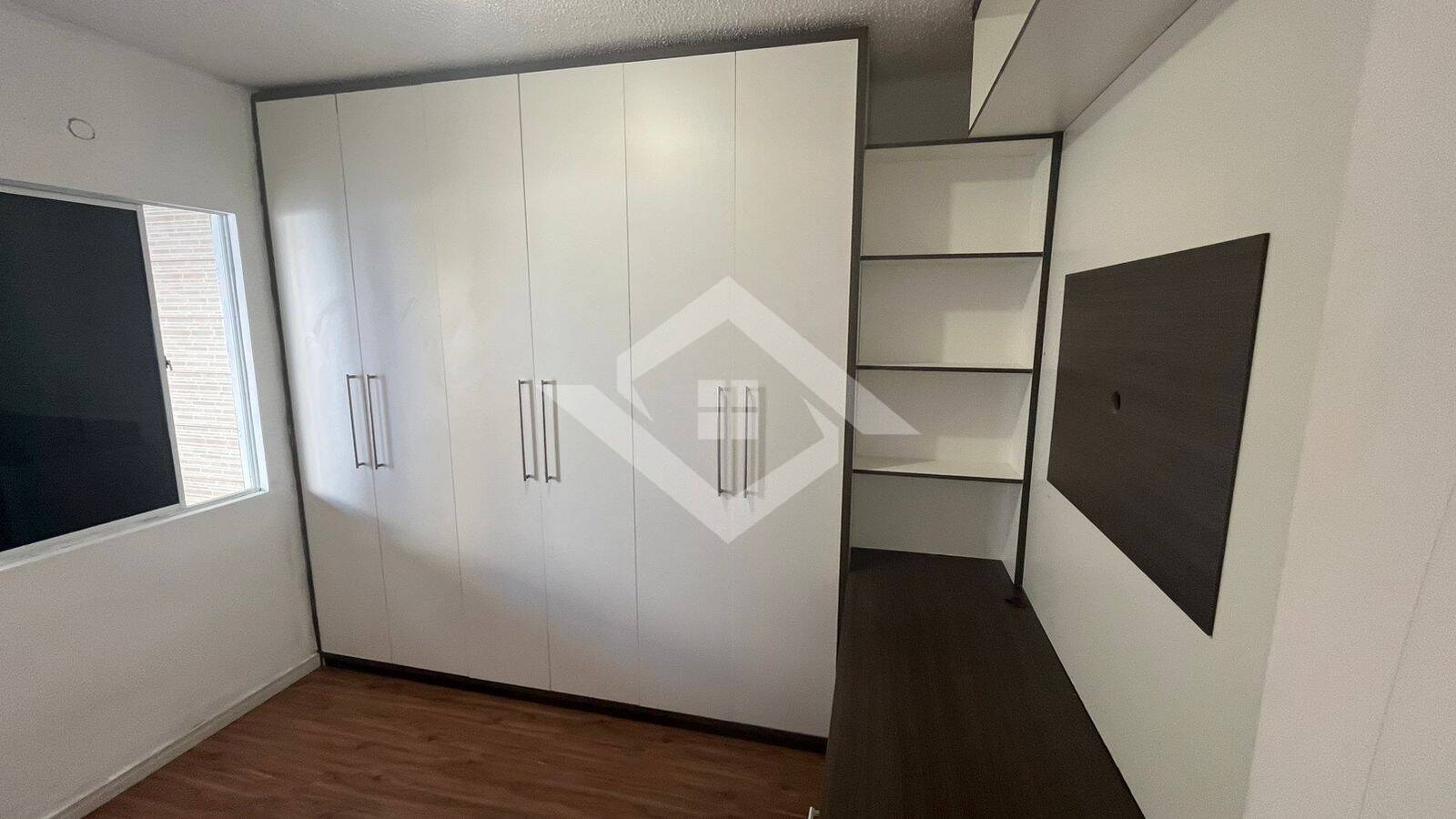 Casa à venda com 2 quartos, 73m² - Foto 11