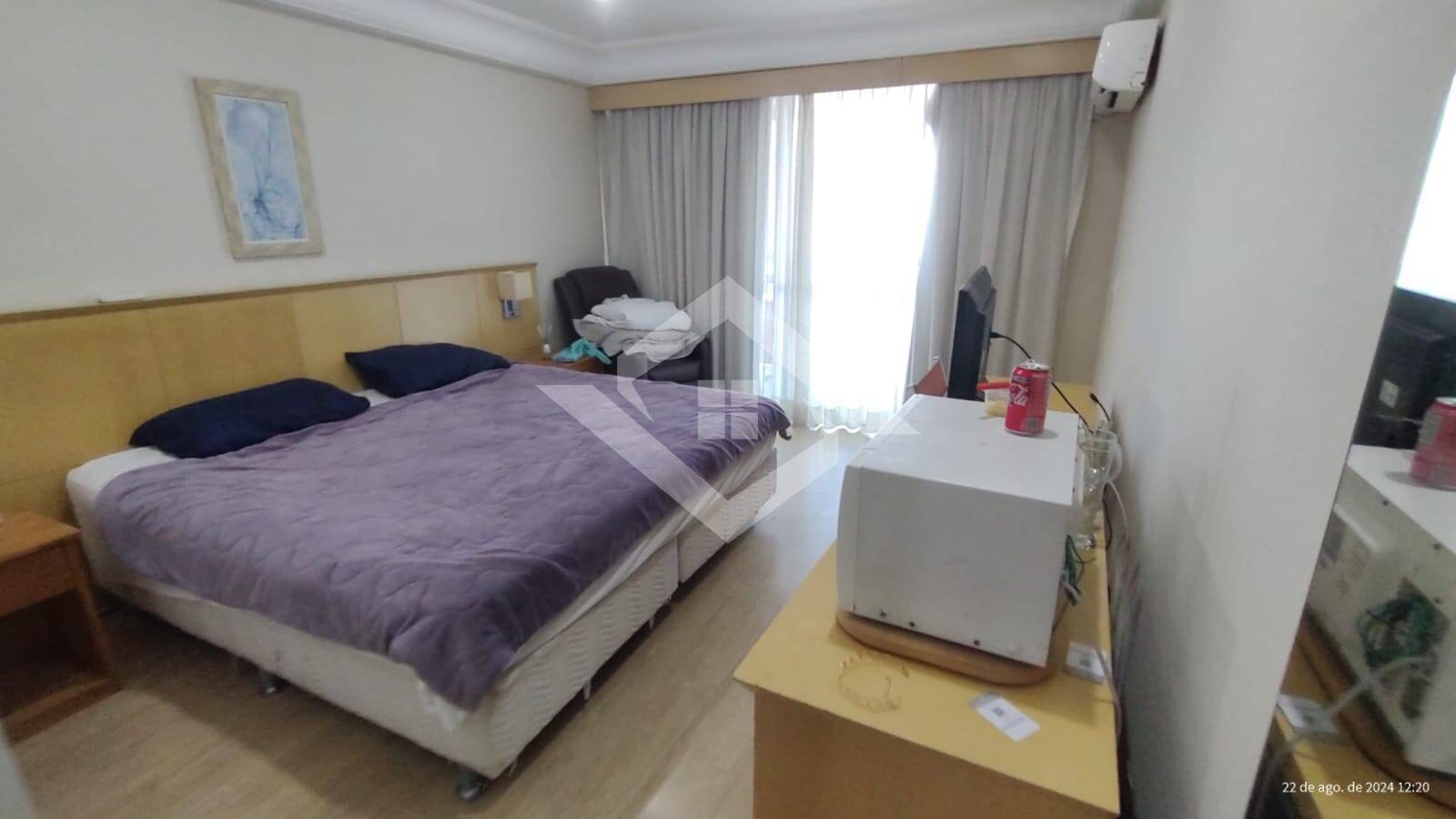 Apartamento à venda com 2 quartos, 65m² - Foto 1