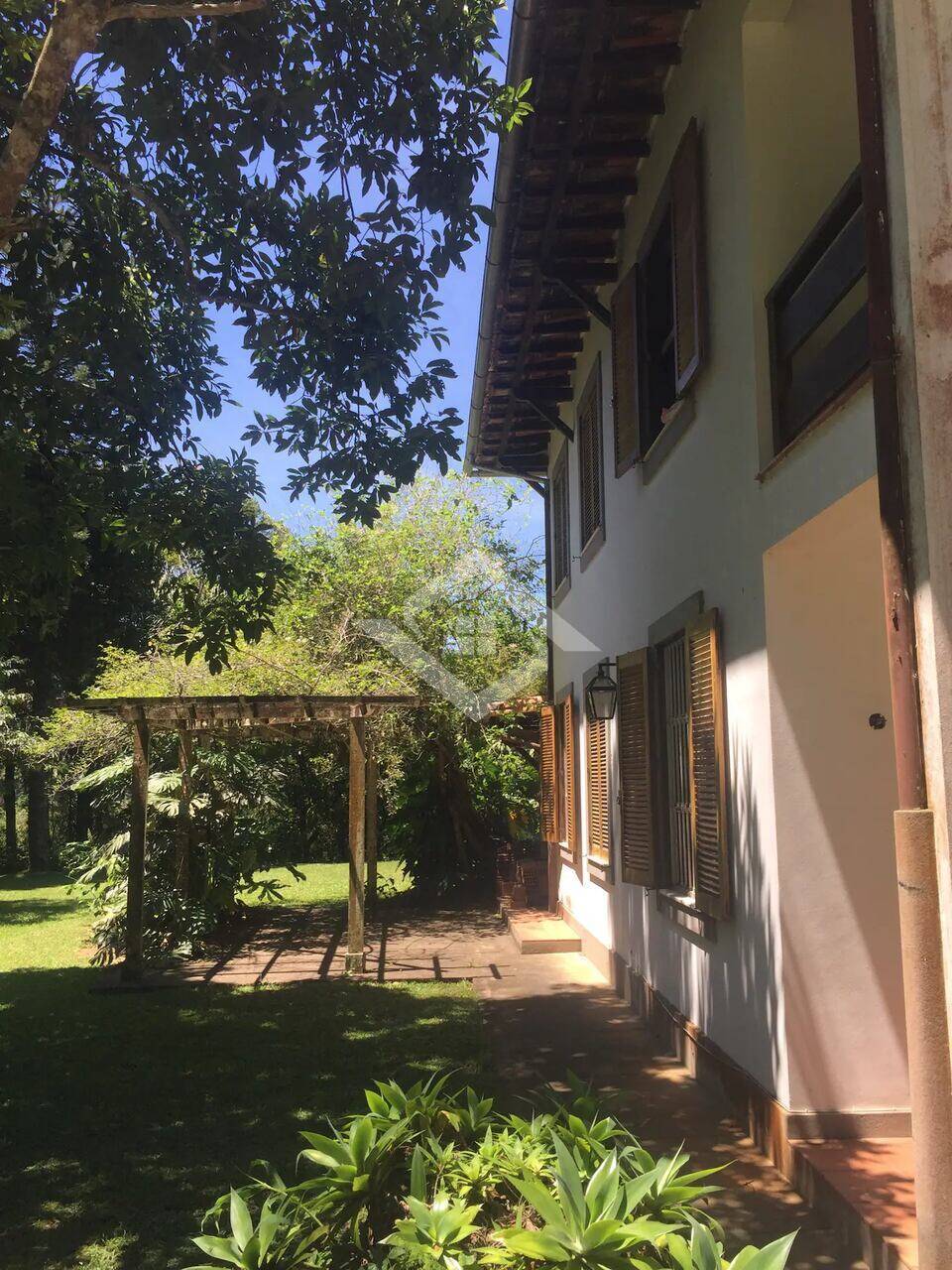 Fazenda à venda com 6 quartos, 300m² - Foto 10