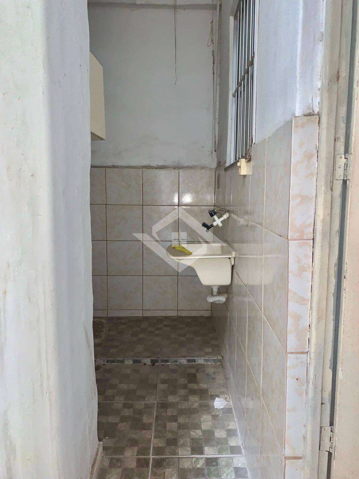 Casa à venda com 2 quartos, 80m² - Foto 15