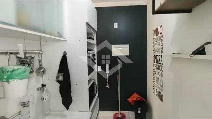 Apartamento à venda com 2 quartos, 45m² - Foto 4