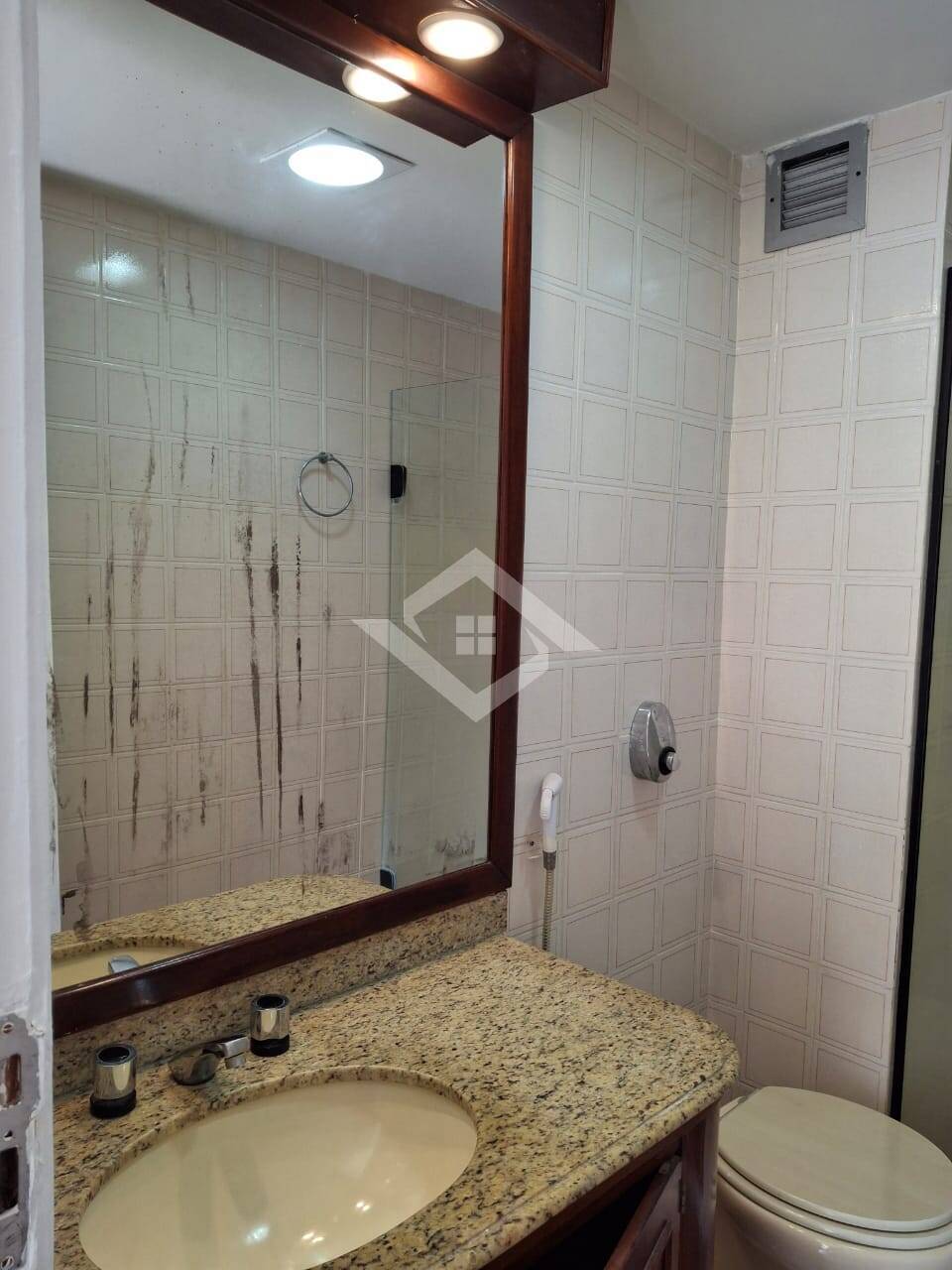 Apartamento à venda com 2 quartos, 84m² - Foto 17