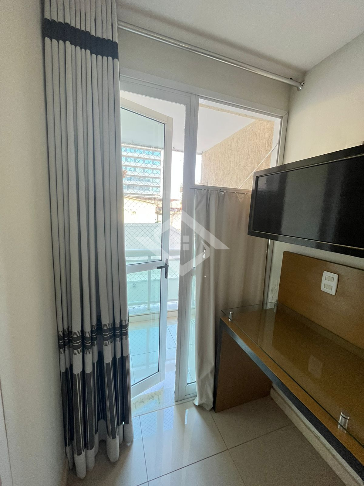 Apartamento à venda com 2 quartos, 90m² - Foto 11